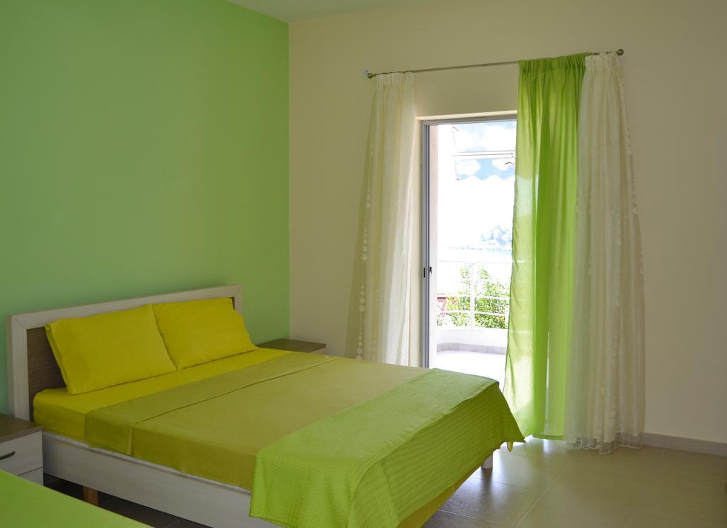 Riviera Rooms ヒマラ 部屋 写真