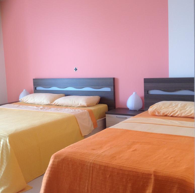 Riviera Rooms ヒマラ 部屋 写真